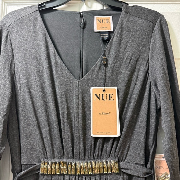 Nue by Shani dress Body Architecture. - Picture 1 of 10